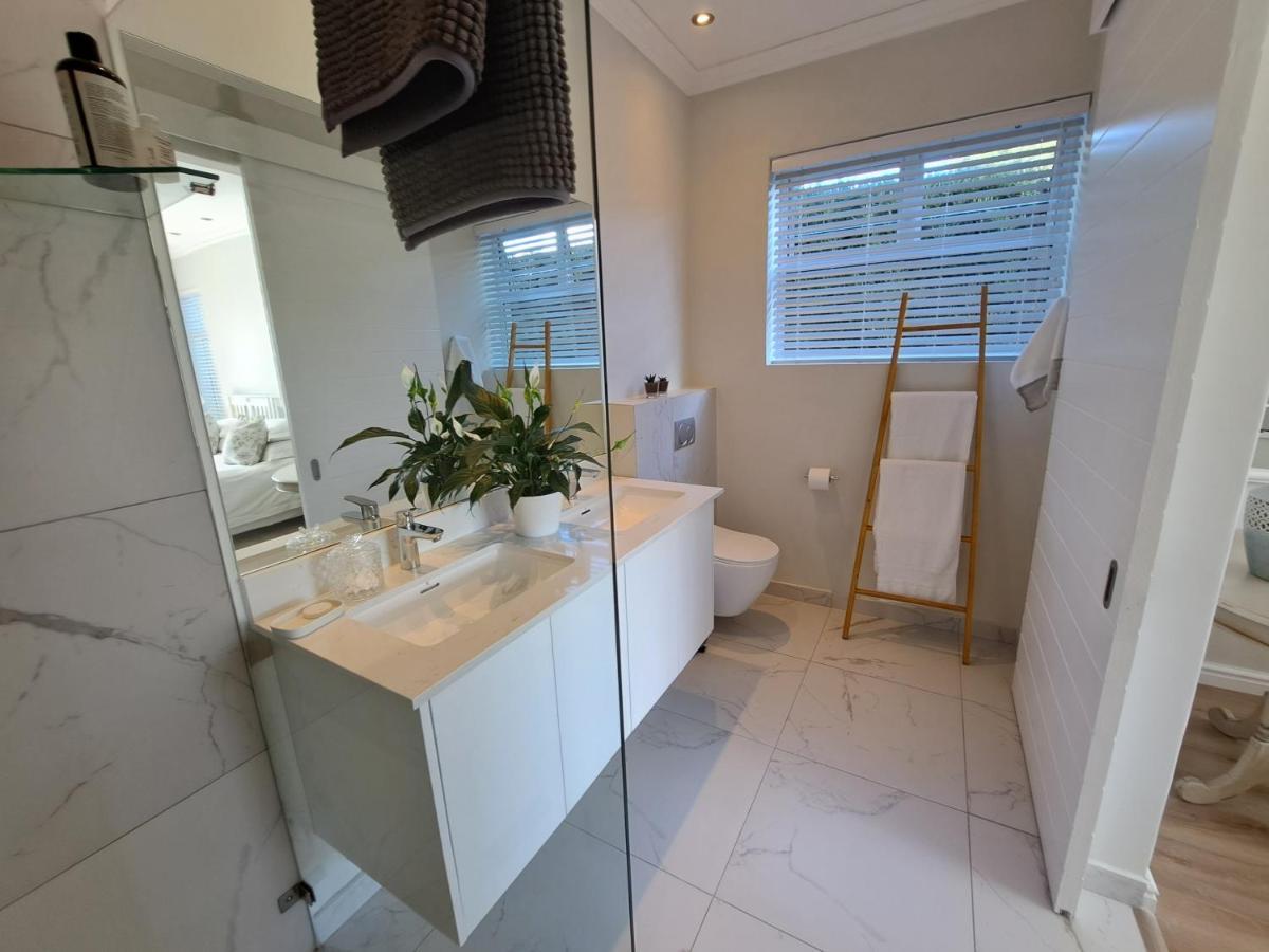Knysna Private Estate Lagoon - Garden Apartments- Secure Estate Bagian luar foto